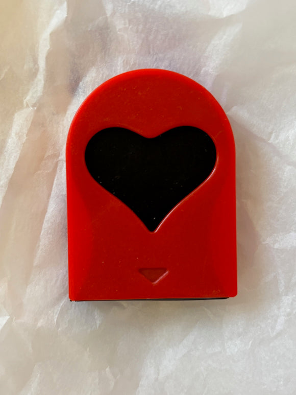 Heart Chalk Compact